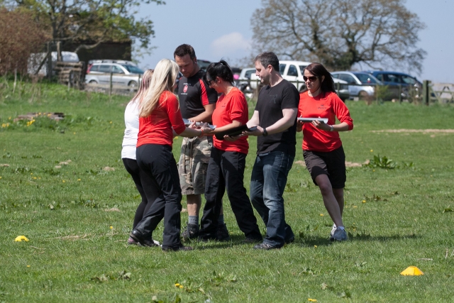  Team Building 
