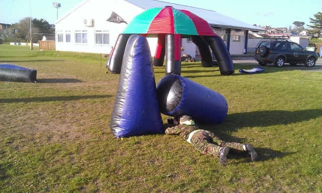  与您的朋友共度美好时光。 