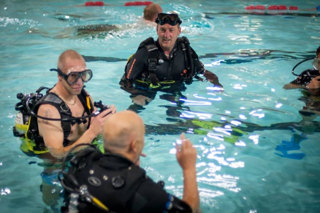 Lernen im Pool 