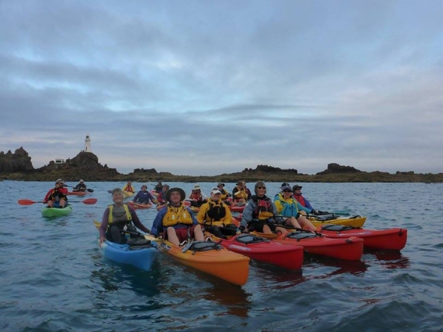  泽西岛周围 35 英里 