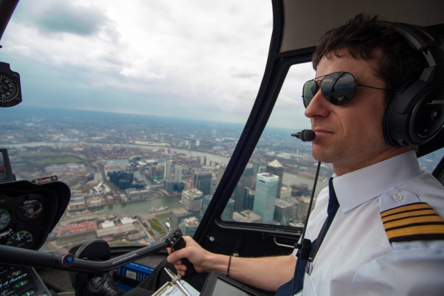  Capitano solitario in volo 
