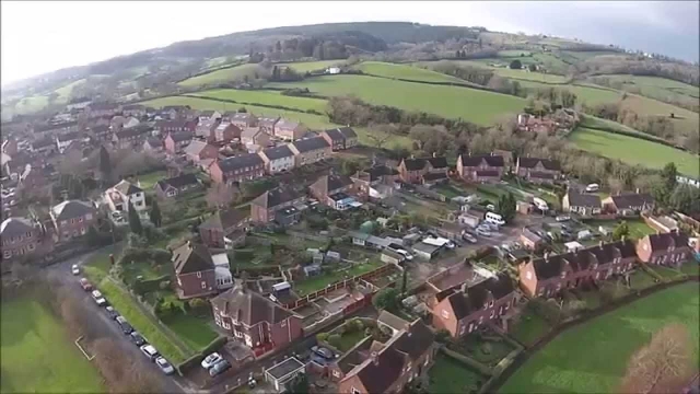 e-19712289-gloucestershire-uk-from-the-sky1498815565638.jpg