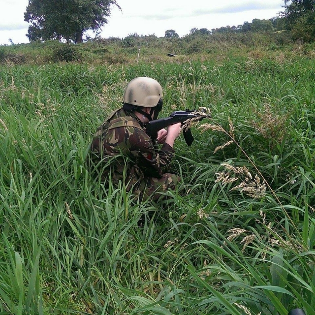  郊外的农村战斗 