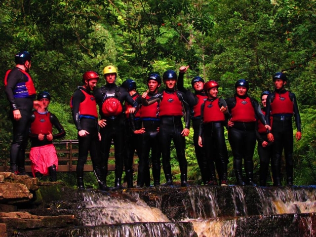  外面的伟大团队 