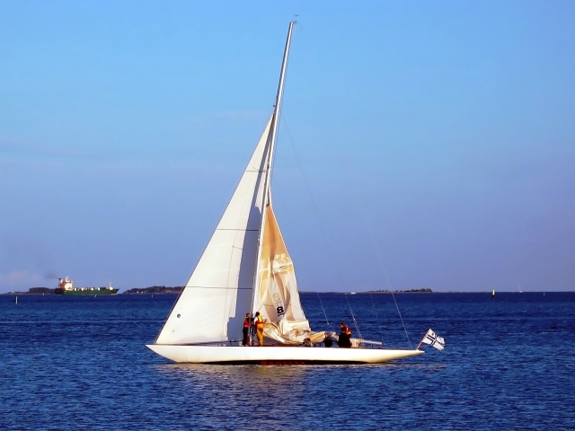  Sailing 