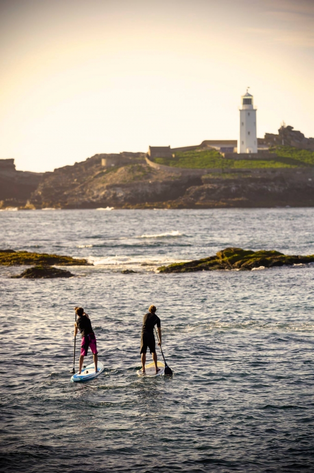 Stand Up Paddleboarding at St Ives