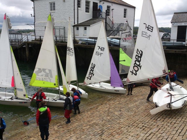  普利茅斯的伟大团队 