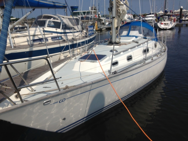  Pontoon 12 