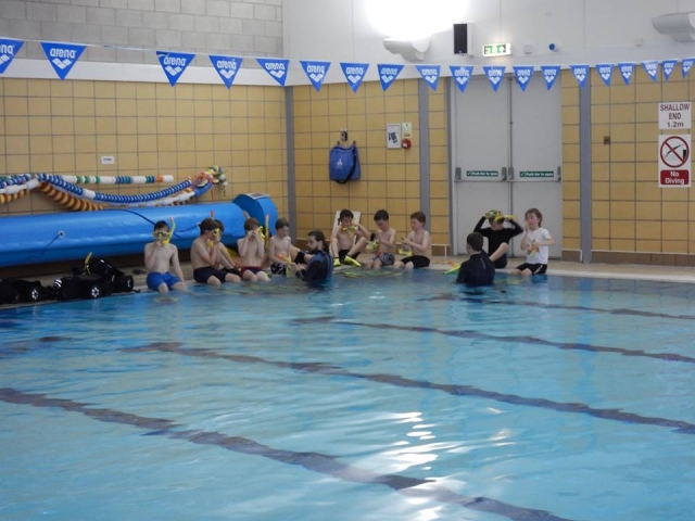 Children in the basic lesson 