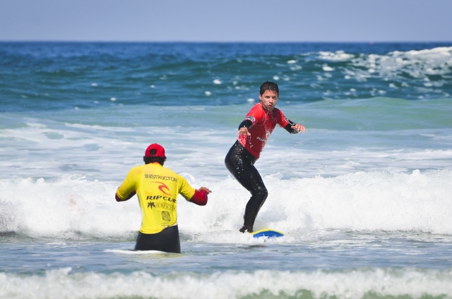 Surfing lessons Newquay 