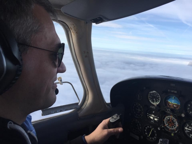  Um de nossos pilotos 