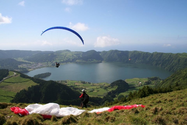  Gleitschirmfliegen 