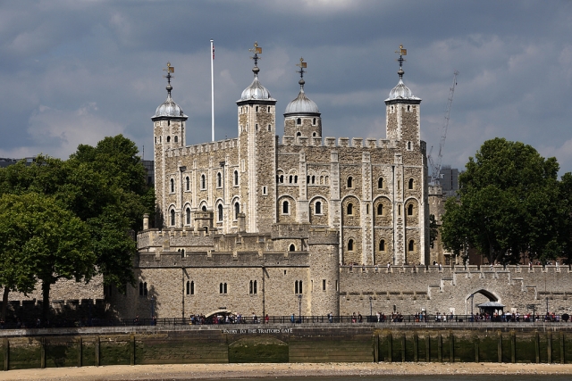  Tower of London 