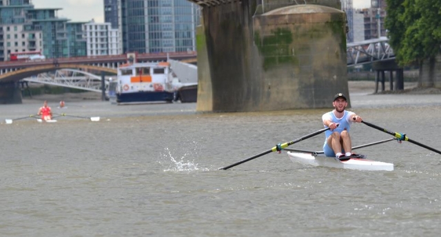 Sports boat for 1 person