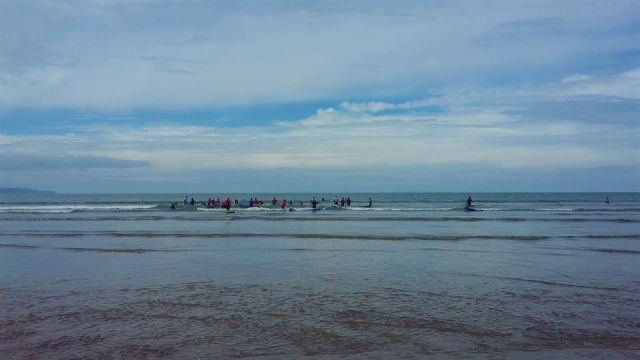 Surfing classes