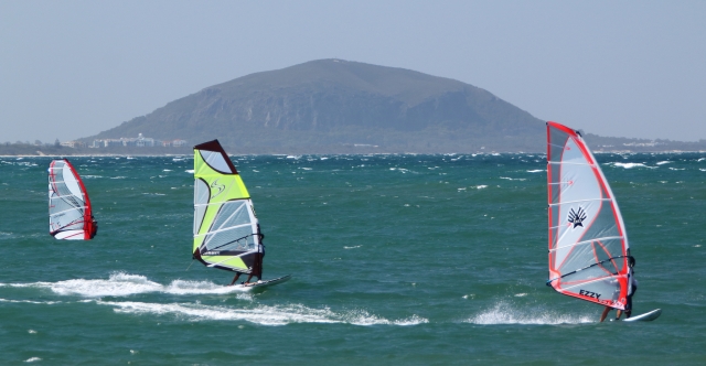 Come and bring your friends to Parkwood Outdoors Portsmouth Windsurfing.