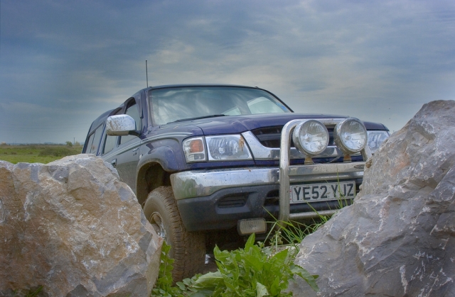  ¡Experiencia de adrenalina con velocidad, giros y saltos!  