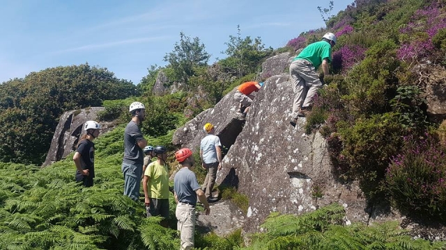  Escalada ao ar livre com 365 Mountain Adventures 