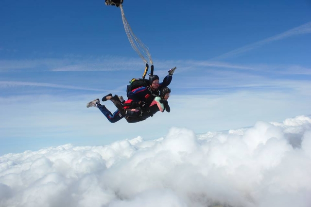  Vivez une expérience palpitante avec Discover Skydiving ! 