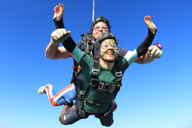  N'hésitez pas avec Discover Skydiving ! 