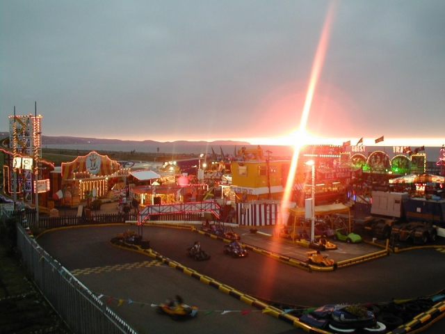  Go-kart estão no divertido parque de Knightly 