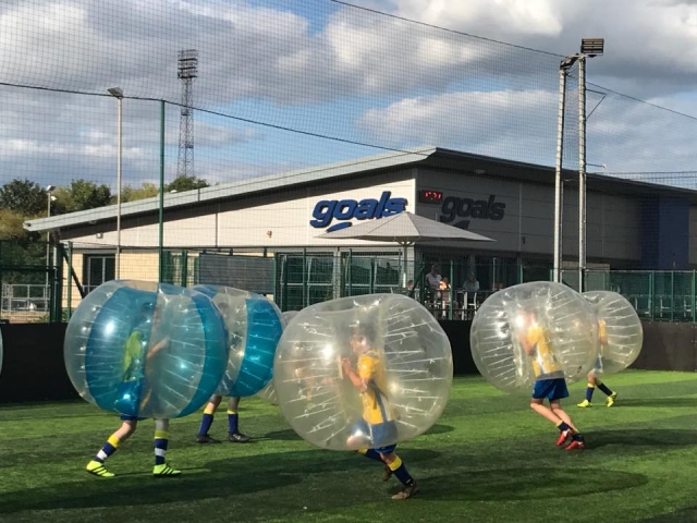  ZORB Football UK per i giovani! 