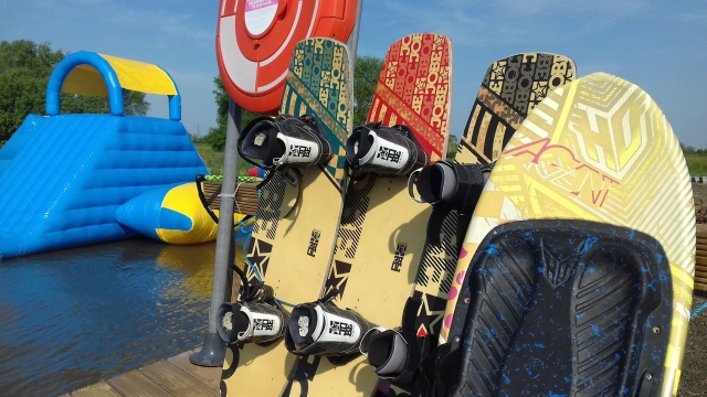  Tenha uma data completa no MiddleMoor Water Park! 