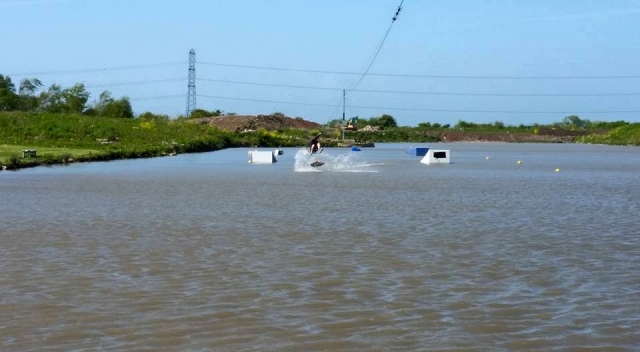 O Parque de Cable no Middlemoor Water Park