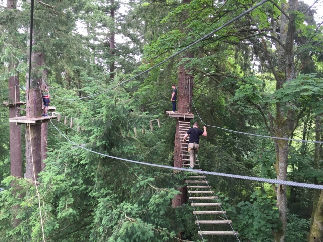 Mit einem der Instruktoren