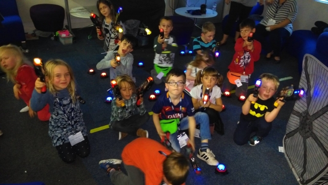  独一无二的派对！ 