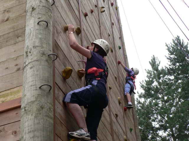 Escalada no Hilltop Outdoor Center! 