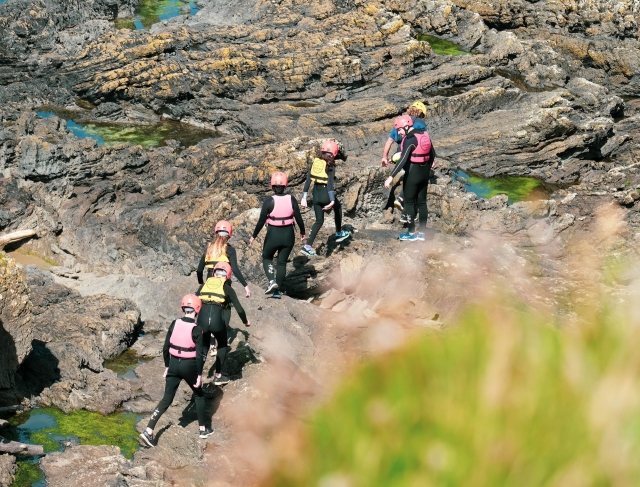 e-19757381-coasteering-4gr9xfmkkje-unsplash1620900681855.jpg