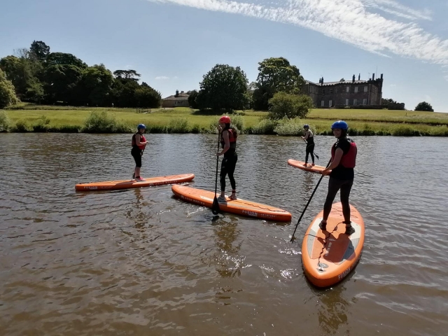  Paddle around 