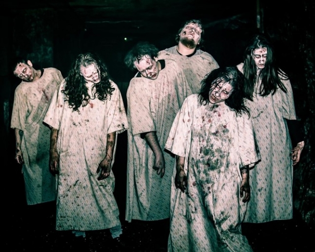 Zombie in avvicinamento