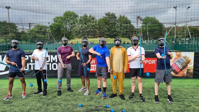  Equipe de arco e flecha 