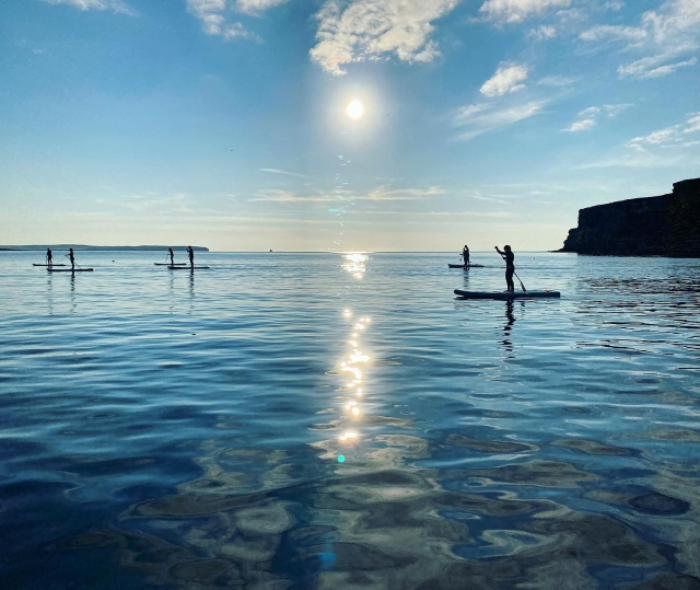 站立式桨板冲浪 