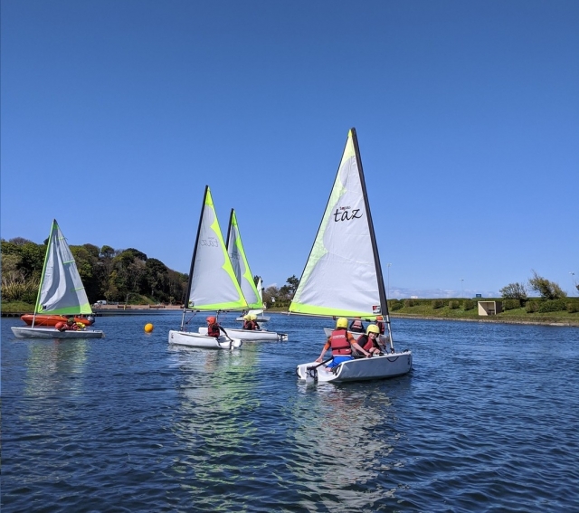  Sailing é uma atividade divertida 