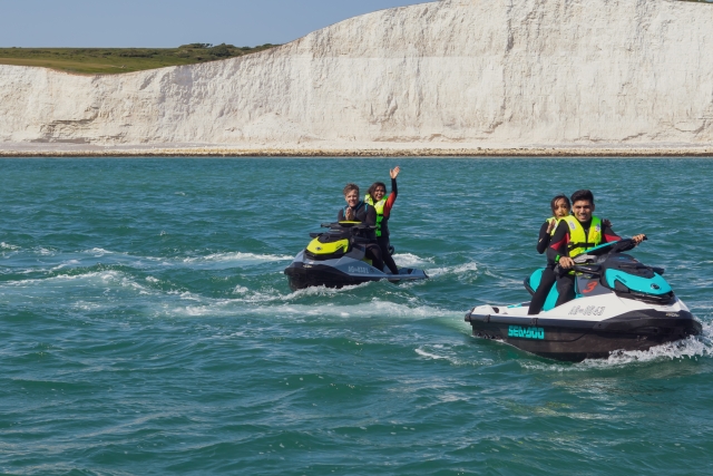  Einige unserer Gruppenmitglieder auf dem Jetski 