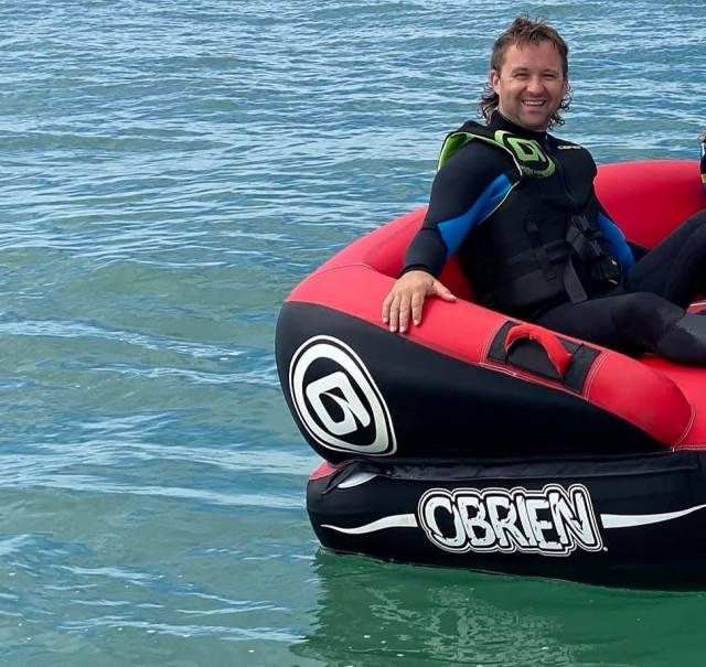  Auf dem Wasser chillen 