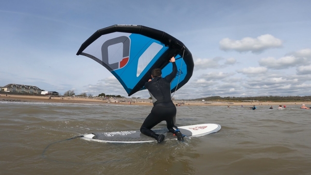  Wingsurfing a Porthcawl 