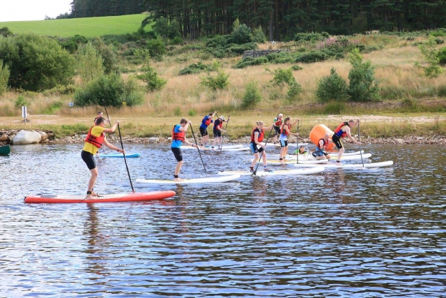 SUP in Knockburn Loch 