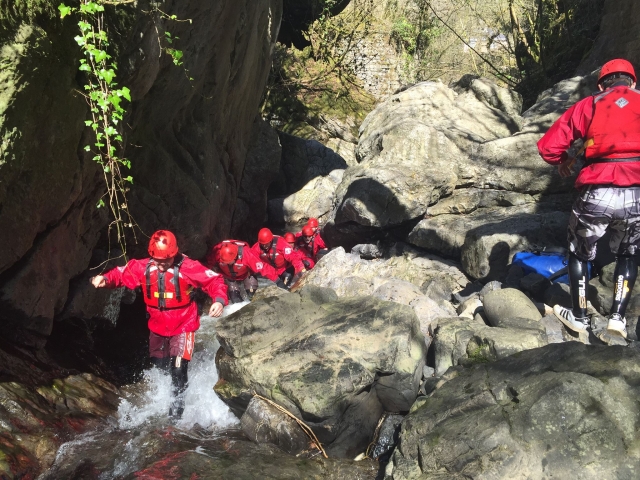  Obtenha uma dose de adrenalina com nossas sessões de caminhada de desfiladeiro 