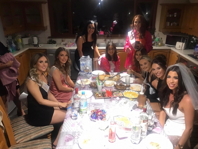  Fenha -fins de festa de galinha 