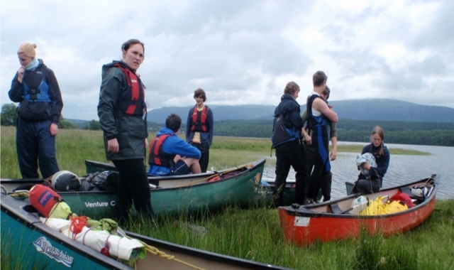  Attività di gruppo con le canoe