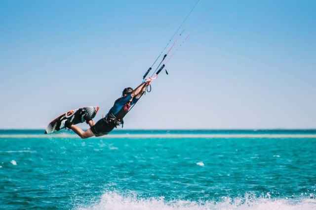  Salta a nuevos desafíos de kitesurf