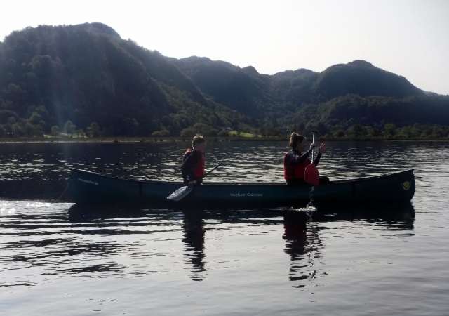 Paddle with friends