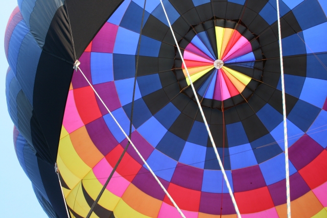  Goditi un volo in mongolfiera unico 