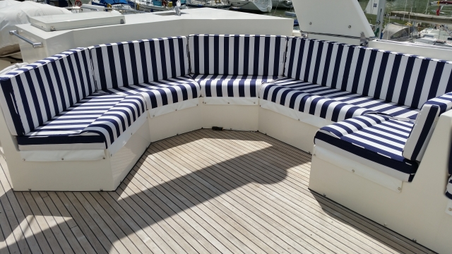  Die Sofas sind ideal, wenn das Wetter gut ist
