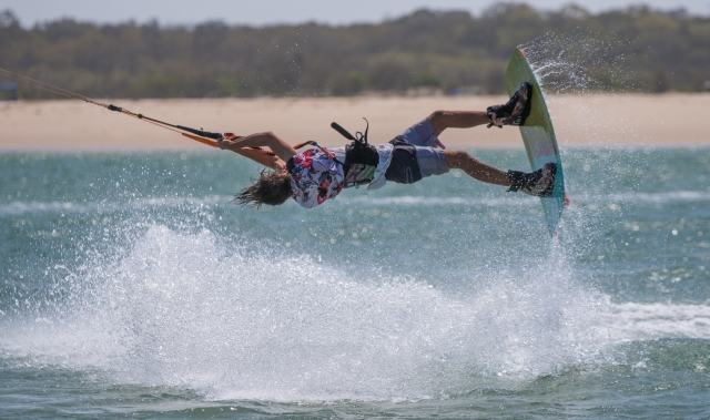 Surfer sur les vagues 
