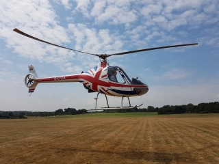 G2 Helicopter Trial Lesson at Redhill for 40min